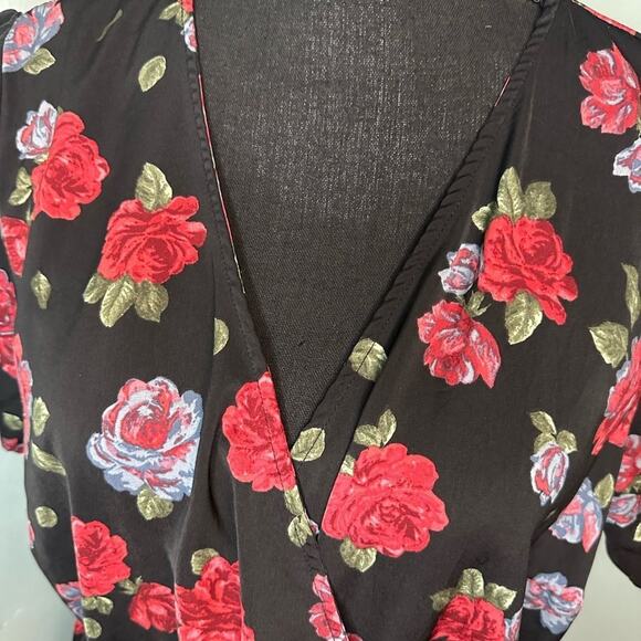 Torrid Plus Size Black & Red Rose Faux Wrap Blouse – Romantic Floral Top - Picture 8 of 8